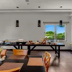 Orizontes View Hotel