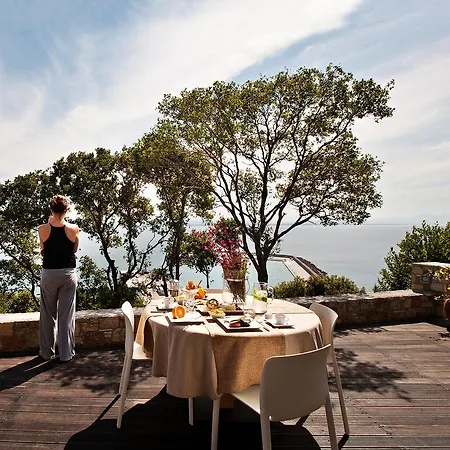 Orizontes View Hotel