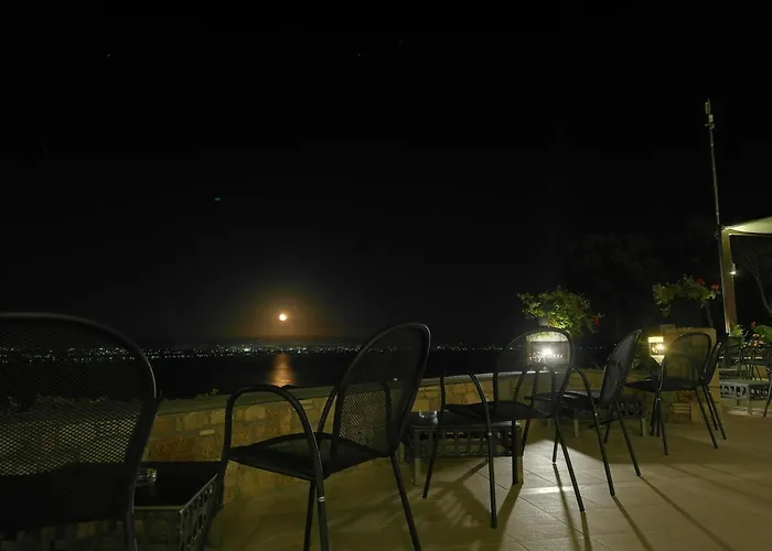 Orizontes View Hotel 3*